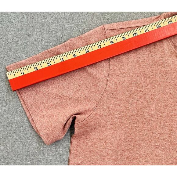 Carhartt T-Shirt Mens Med Pink Short Sleeve Cotton Blend Logo Grunge - Picture 4 of 5